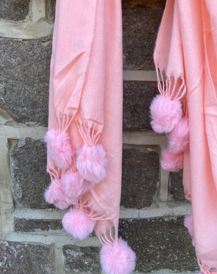🍁🍂 Pink Pom scarf