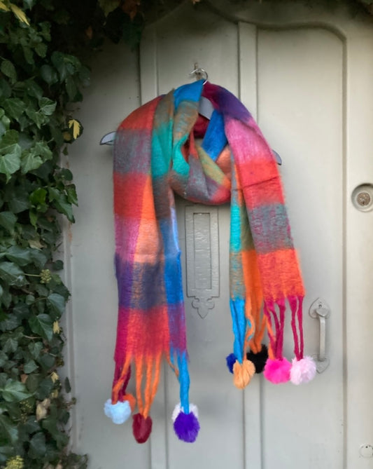 🍁🍂 Pom check scarf