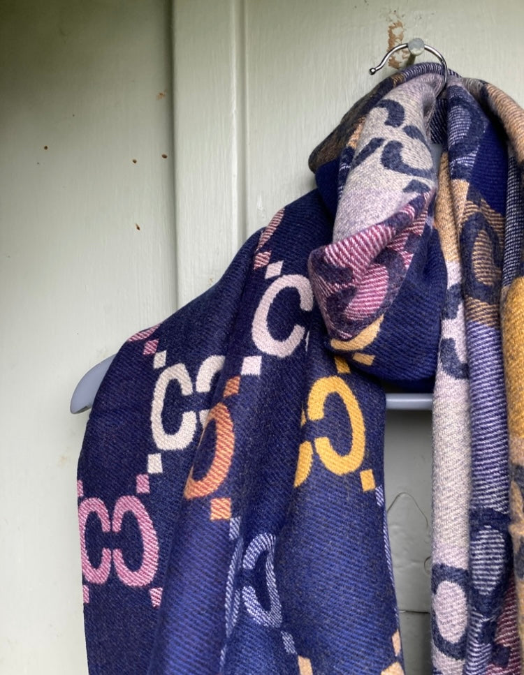 🍁🍂 navy pattern scarf