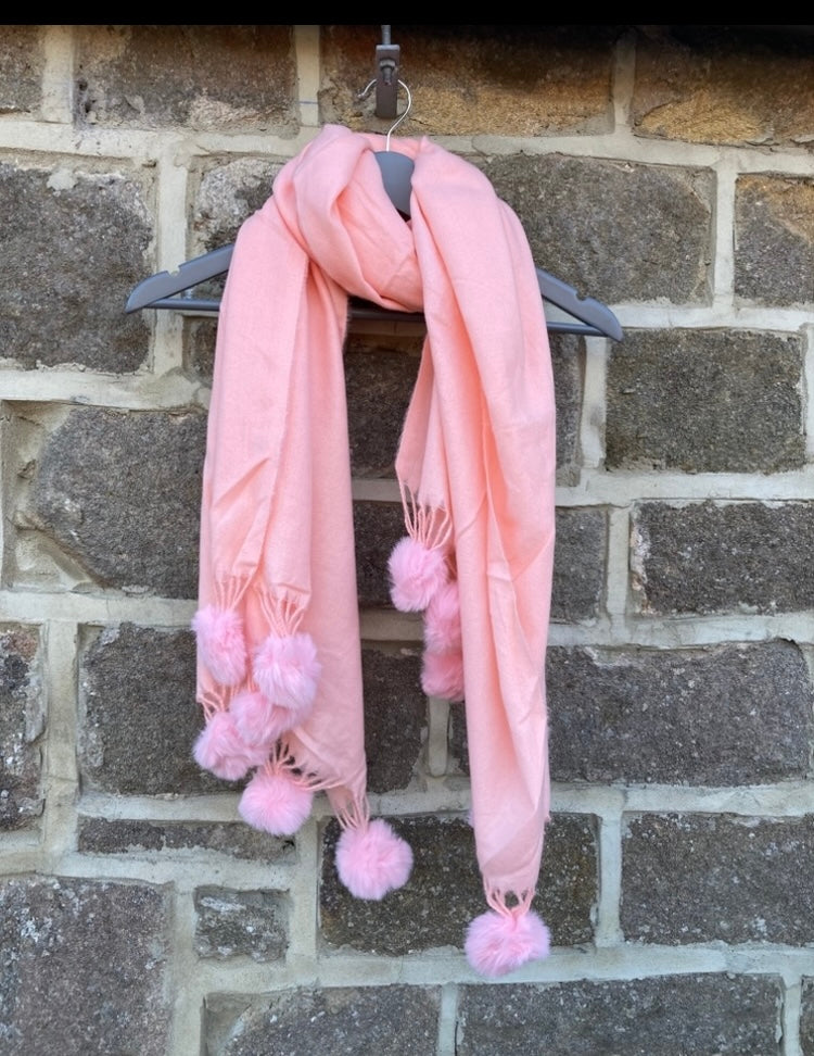 🍁🍂 Pink Pom scarf