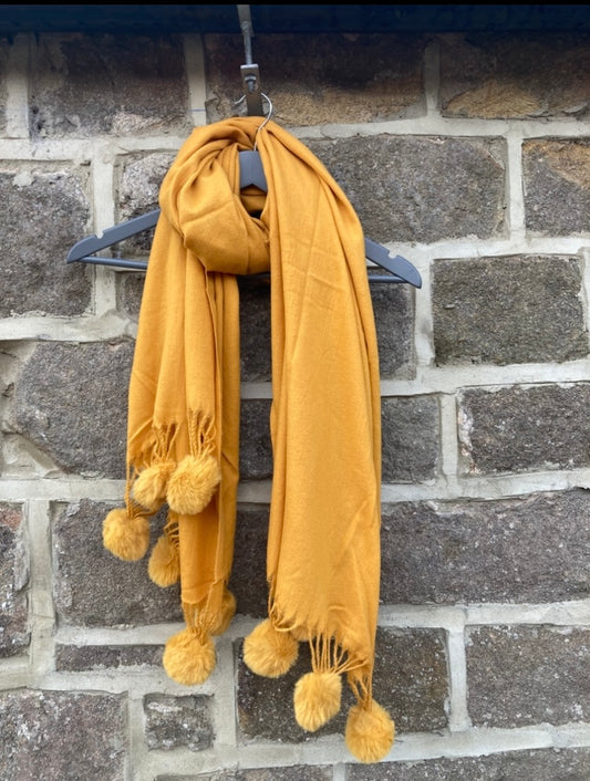 🍁🍂 Mustard Pom scarf