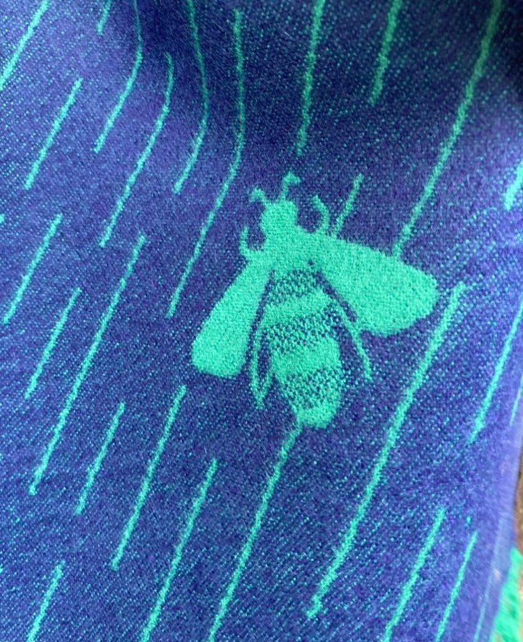 🍁🍂 Green navy cashmere bee scarf