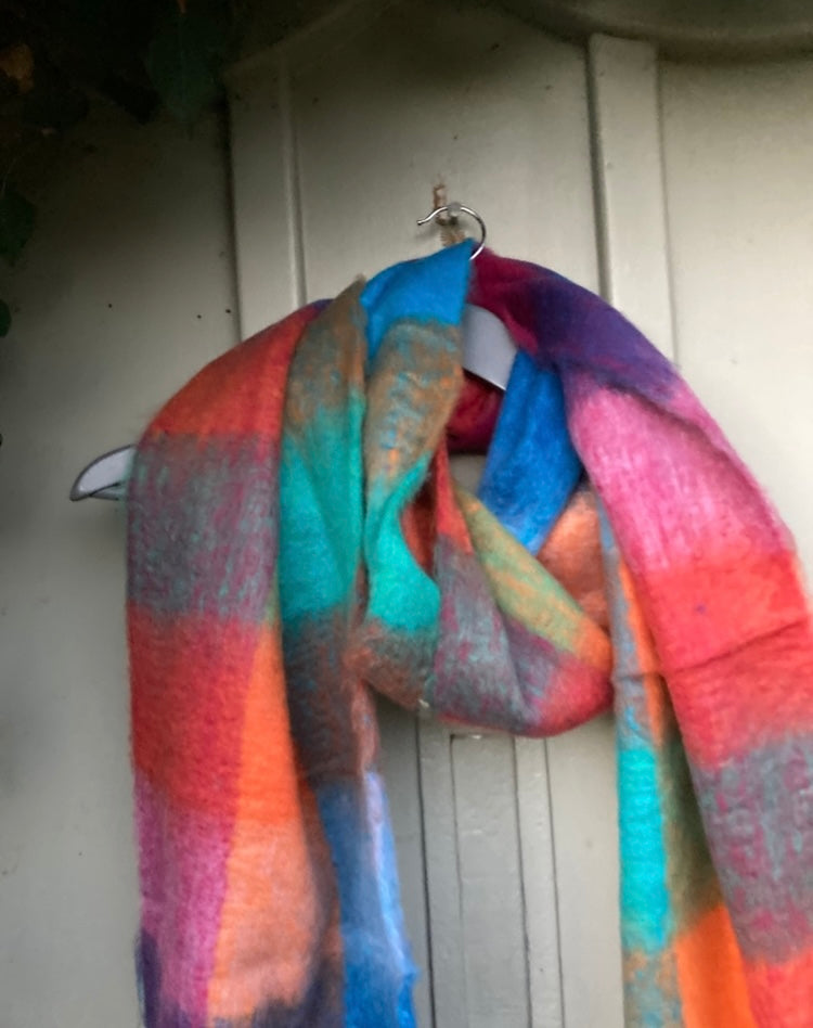 🍁🍂 Pom check scarf