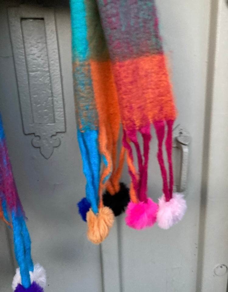 🍁🍂 Pom check scarf