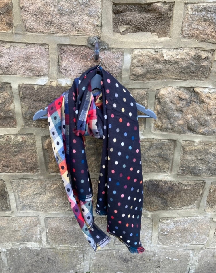 🍁🍂 Black spot scarf